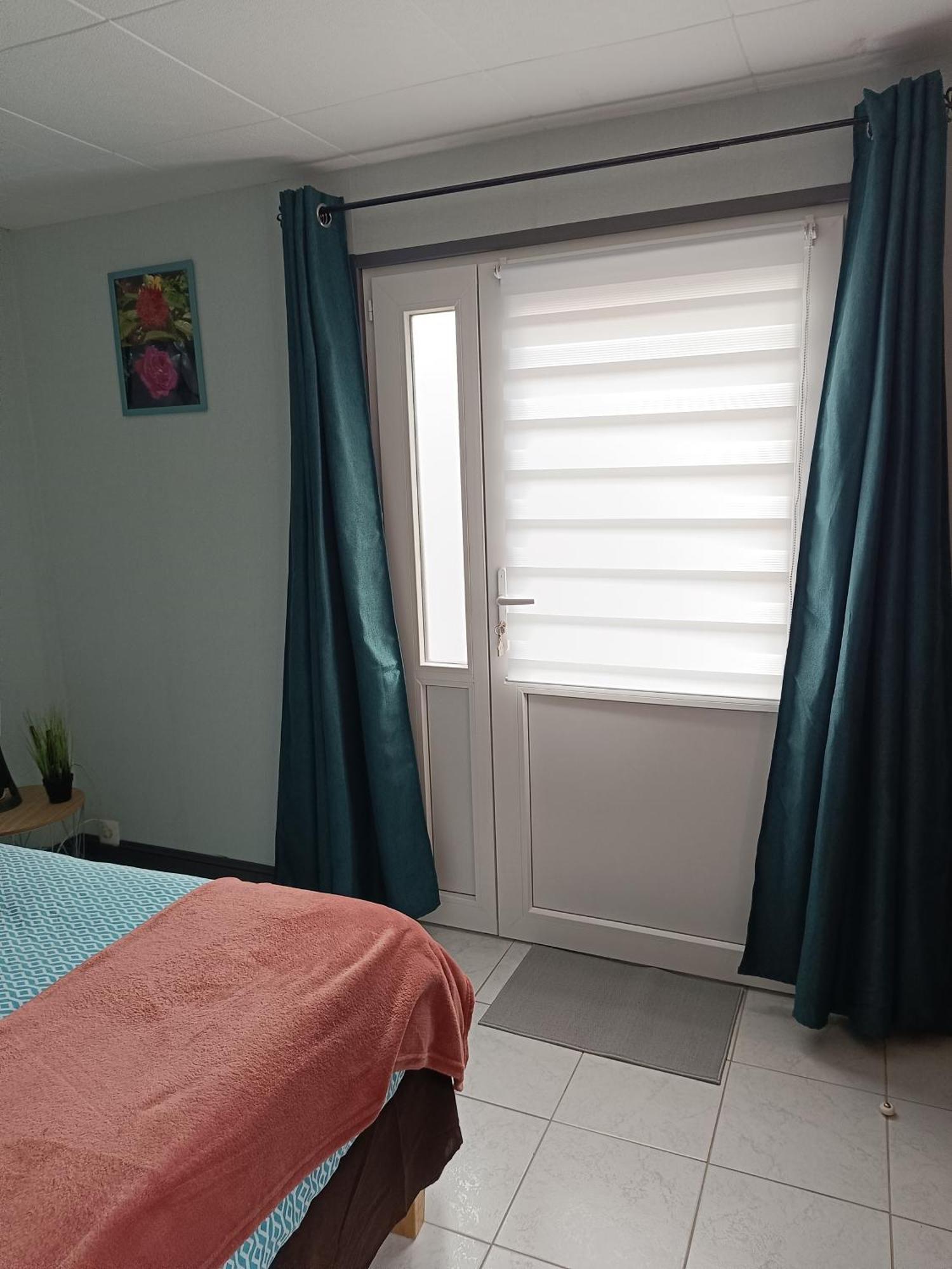 L'Accueil Bed & Breakfast Gueron Luaran gambar
