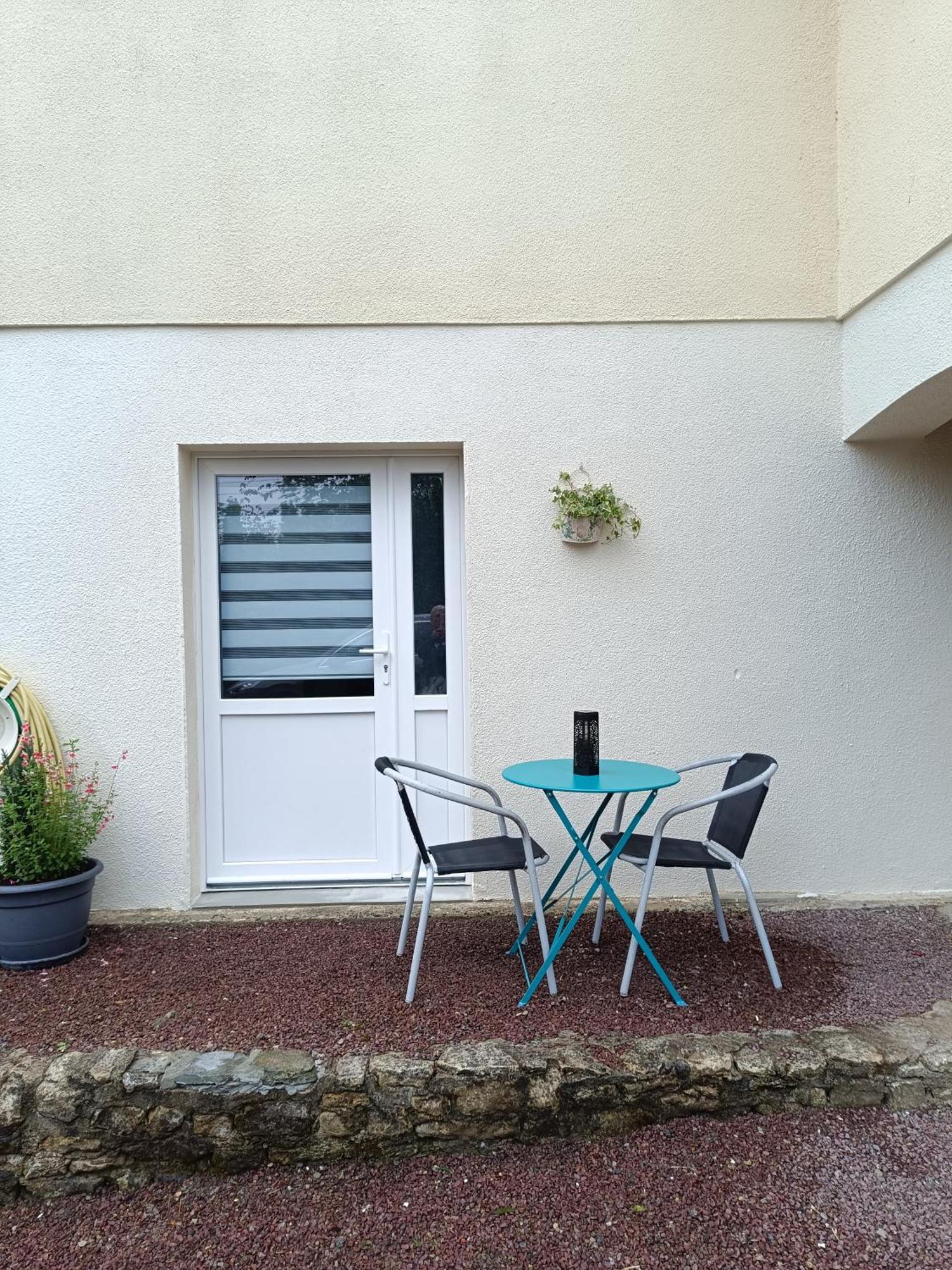 L'Accueil Bed & Breakfast Gueron Luaran gambar